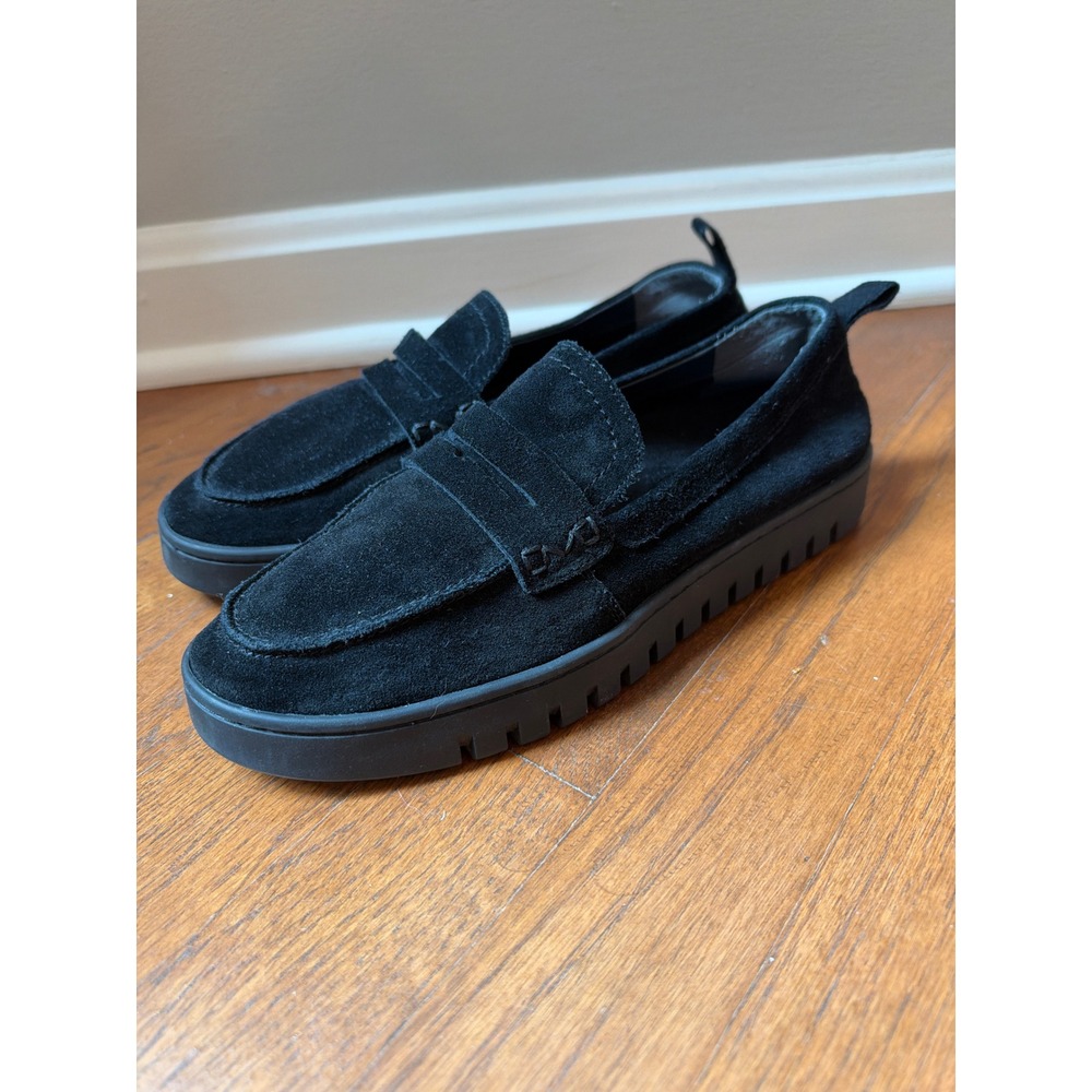Vionic Uptown Penny Loafer Black Suede Size 7.5 Lug Sole Comfort Shoe Minimalist
